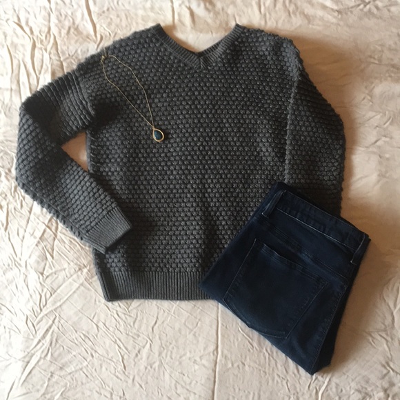 Vince Sweaters - Vince Gray Pullover V-Neck Sweater